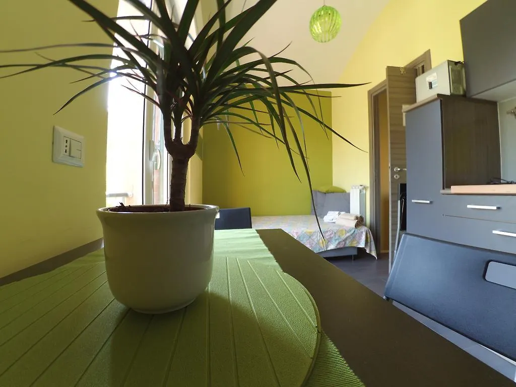 Apartamento Romare, Tra Roma E Il Mare Acilia 0*,  Italia