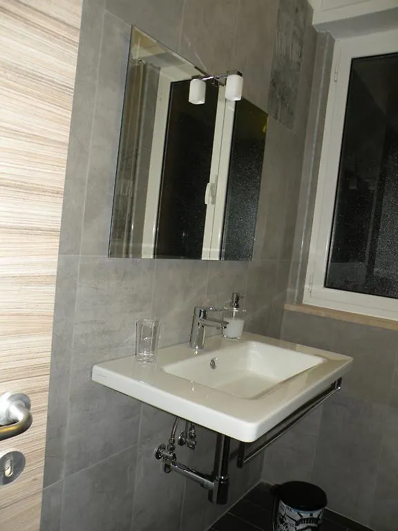 Apartamento Romare, Tra Roma E Il Mare Acilia 0*,